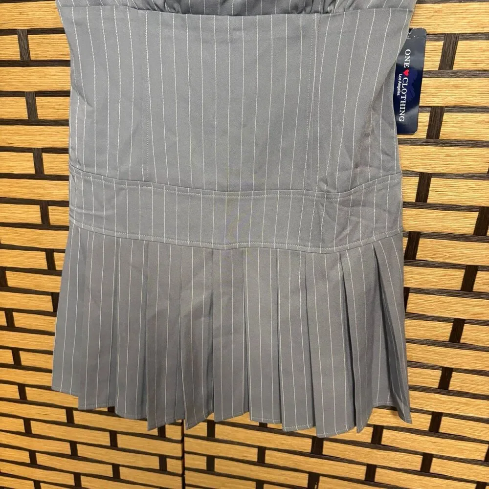 One Clothing Gray And White Stripe Strapless‎ Dress Size Medium - Picture 4 of 7